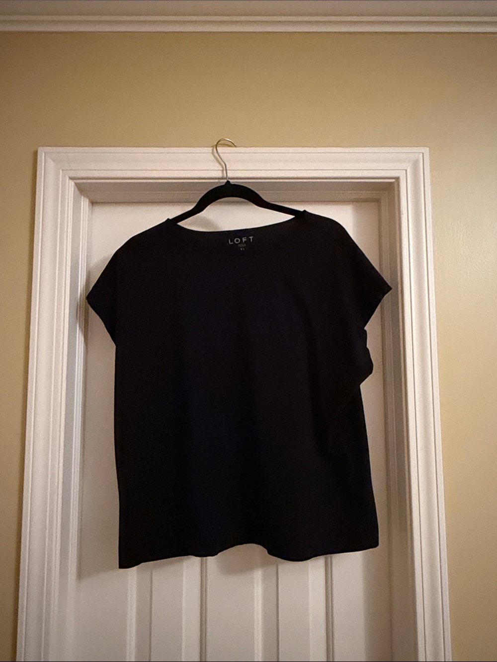 LOFT Black Short-Sleeve Boxy Tee